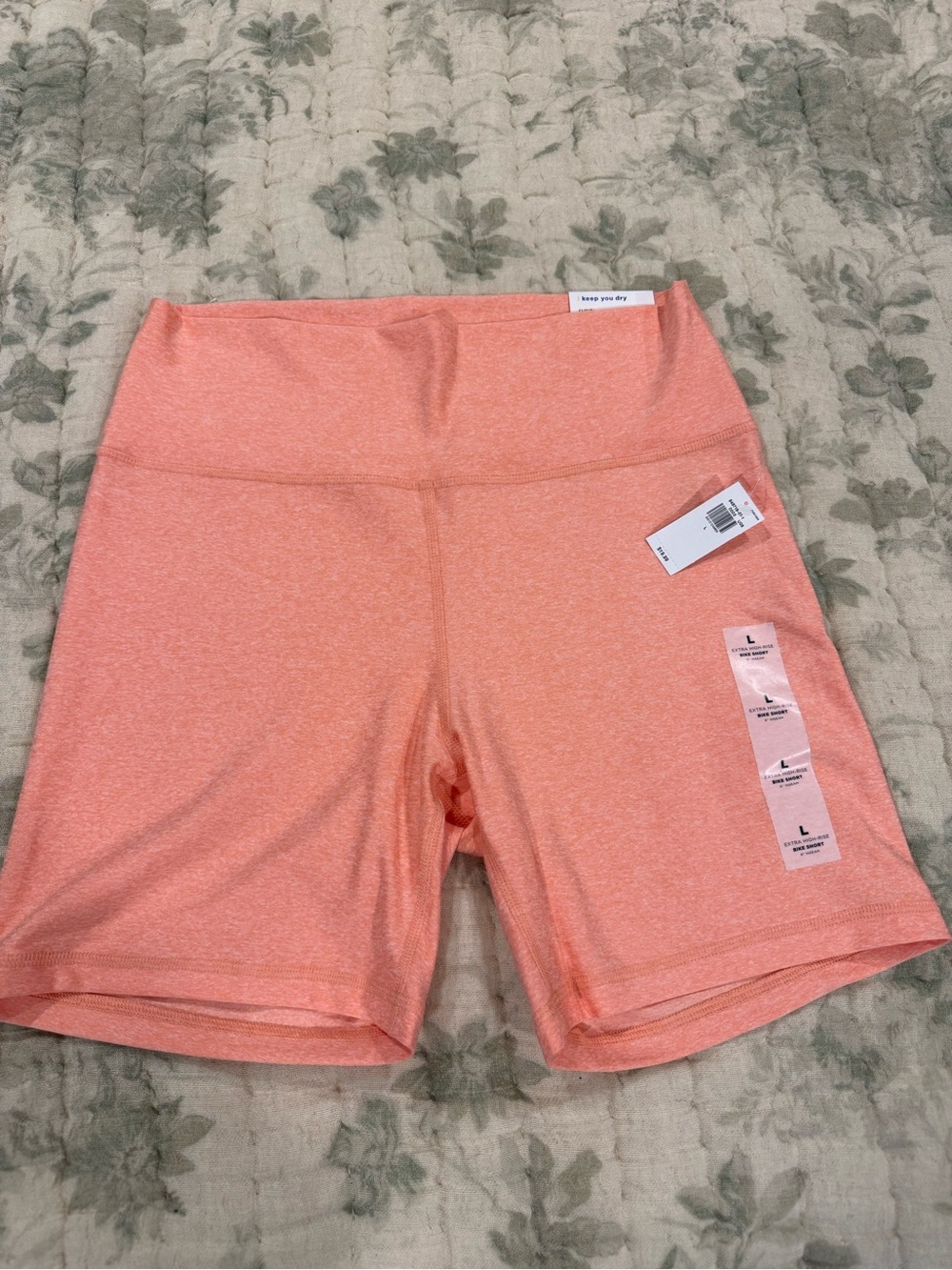 High-Waist Women's Bike Shorts in Coral Heather